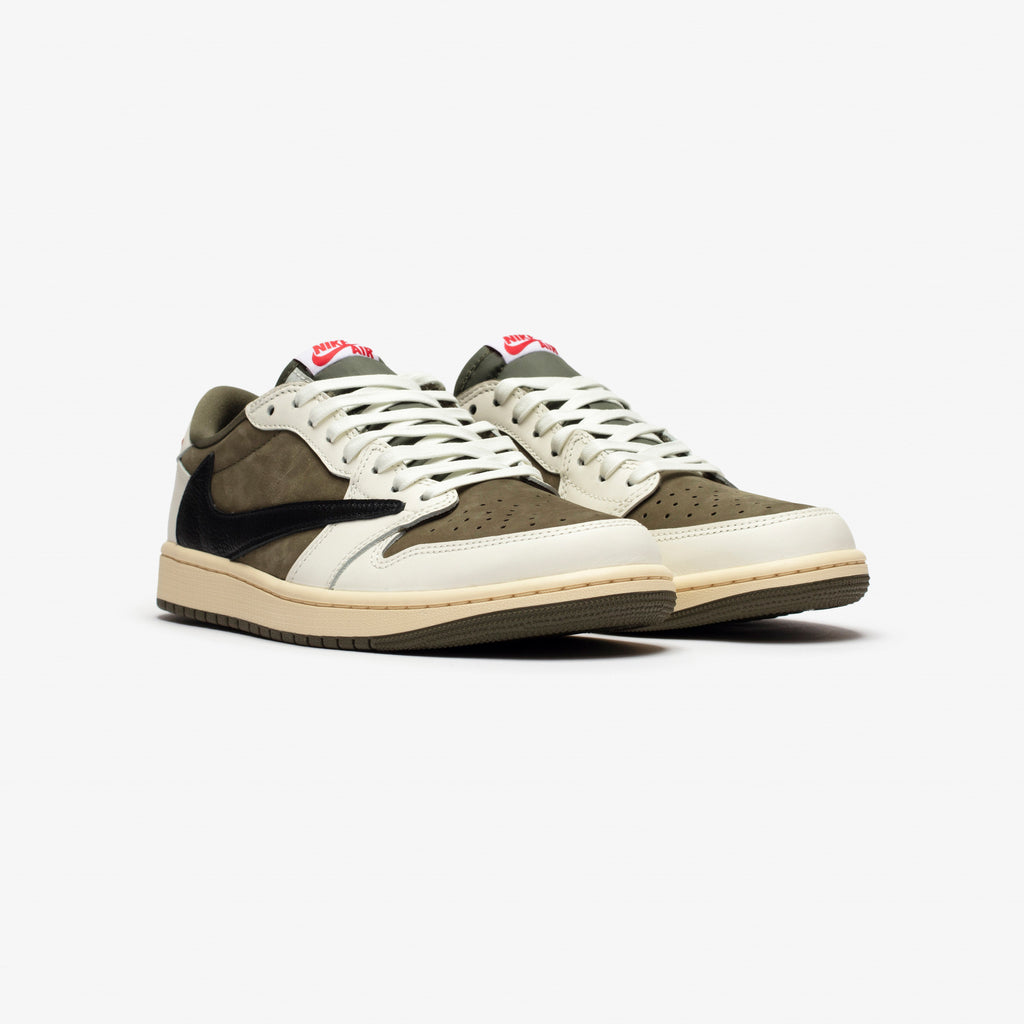 Jordan 1 Retro Low OG SP x Travis Scott 'Medium Olive'