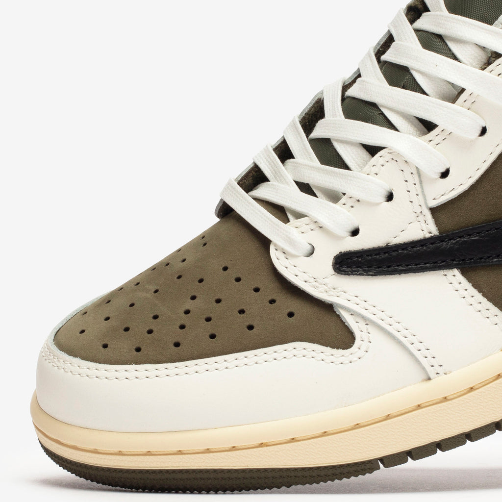 Jordan 1 Retro Low OG SP x Travis Scott 'Medium Olive'