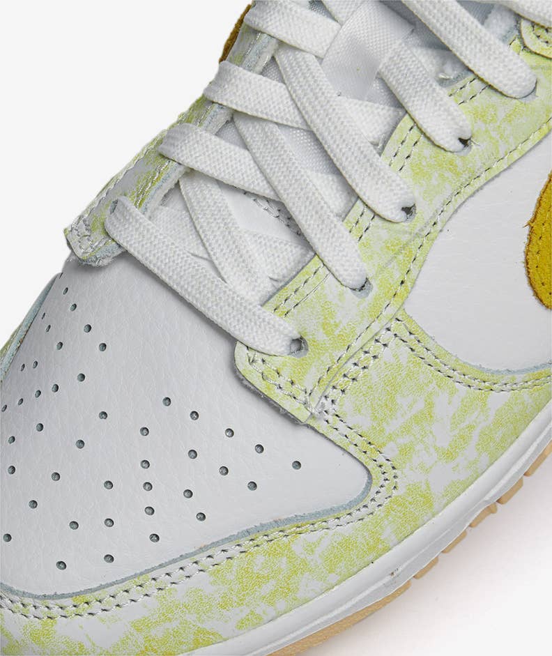 Nike Dunk Low 'Yellow Strike' (Women's) - Funky Insole