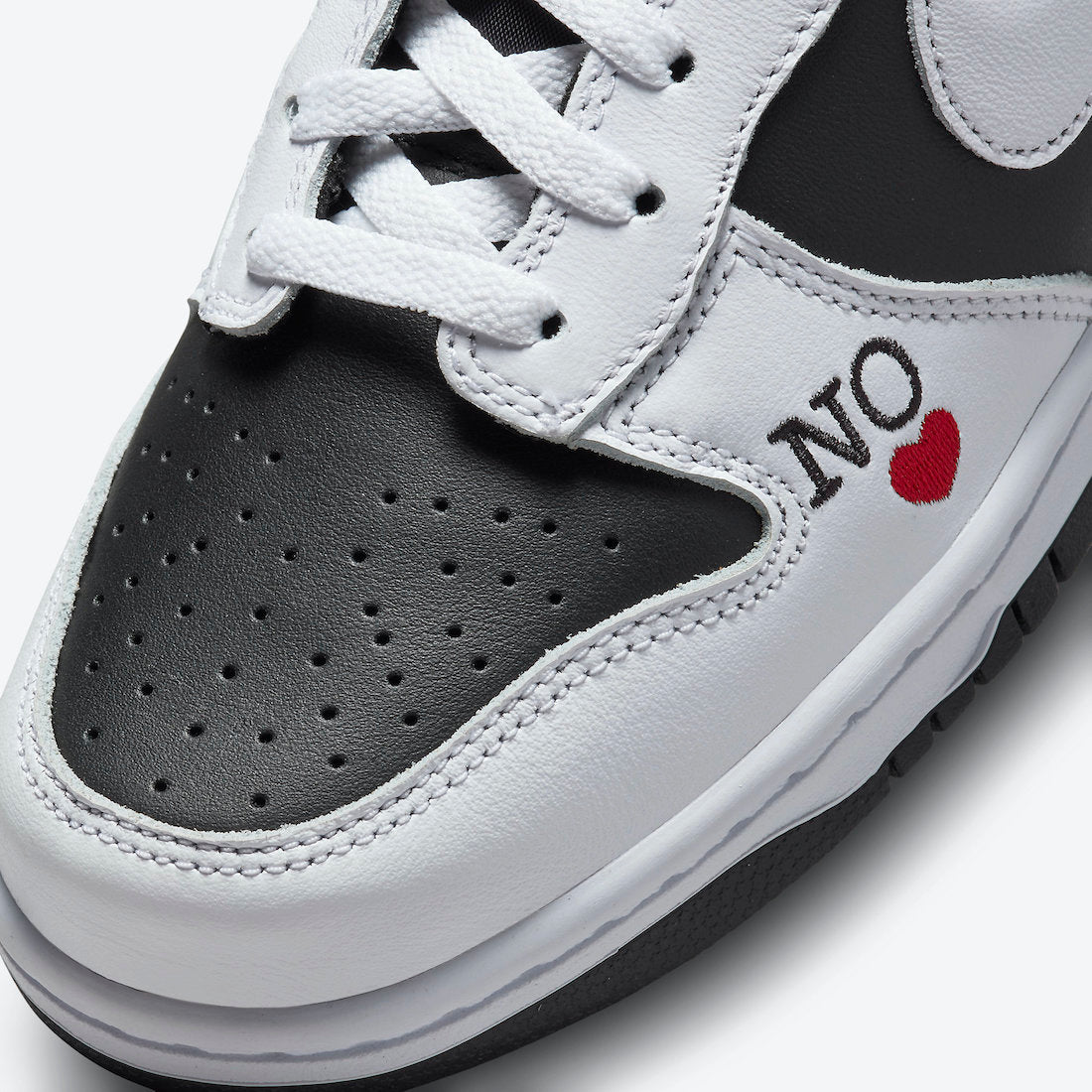 Nike SB Dunk High x Supreme By Any Means 'Black' – Funky Insole