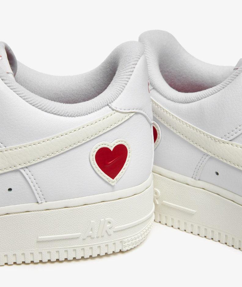 Nike Air Force Low 'Valentines Day' (2021) – Funky Insole